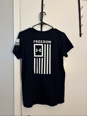 Under Armour Black Tee with White 'Freedom' Flag Graphic